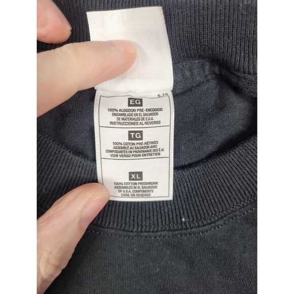 Funny Christmas Shirt Men's Medium Graphic Tee Santa Reindeer Vintage - Picture 5 of 7